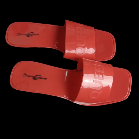 QUEEN SLIP ON SANDLES SIZE 10 2" HEEL SQUARE TOE NEW WITHOUT BOX - Picture 3 of 7